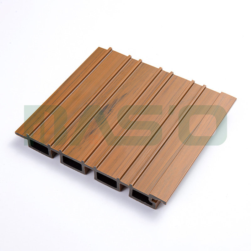 Pohlcuje drevo zvuk? Sprievodca najlepšími panelmi a DIY zvukovou izoláciou