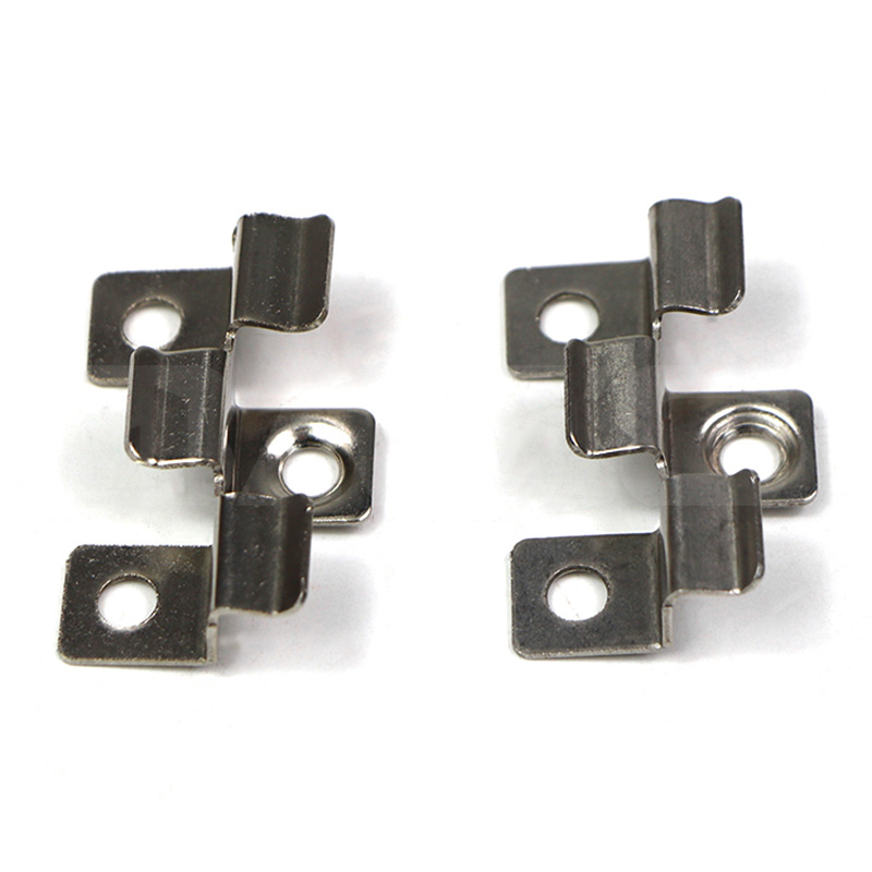 Jednoduchá inštalácia a odolné spony na terasy z nehrdzavejúcej ocele