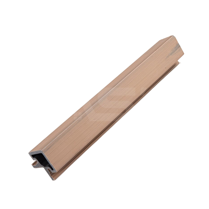 Koextrúzne olemovanie hrán pre panel